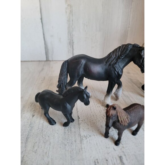 Horse black beauty variety farm animal equestrian toy figure set - Picture 2 of 6